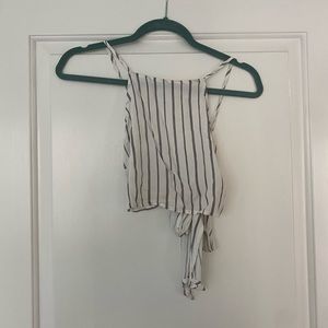 Crop top tank top, size small